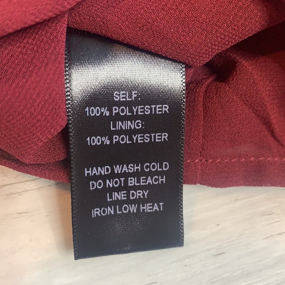 Lulu’s Short Sleeve Dress Size Small - Picture 4 of 4